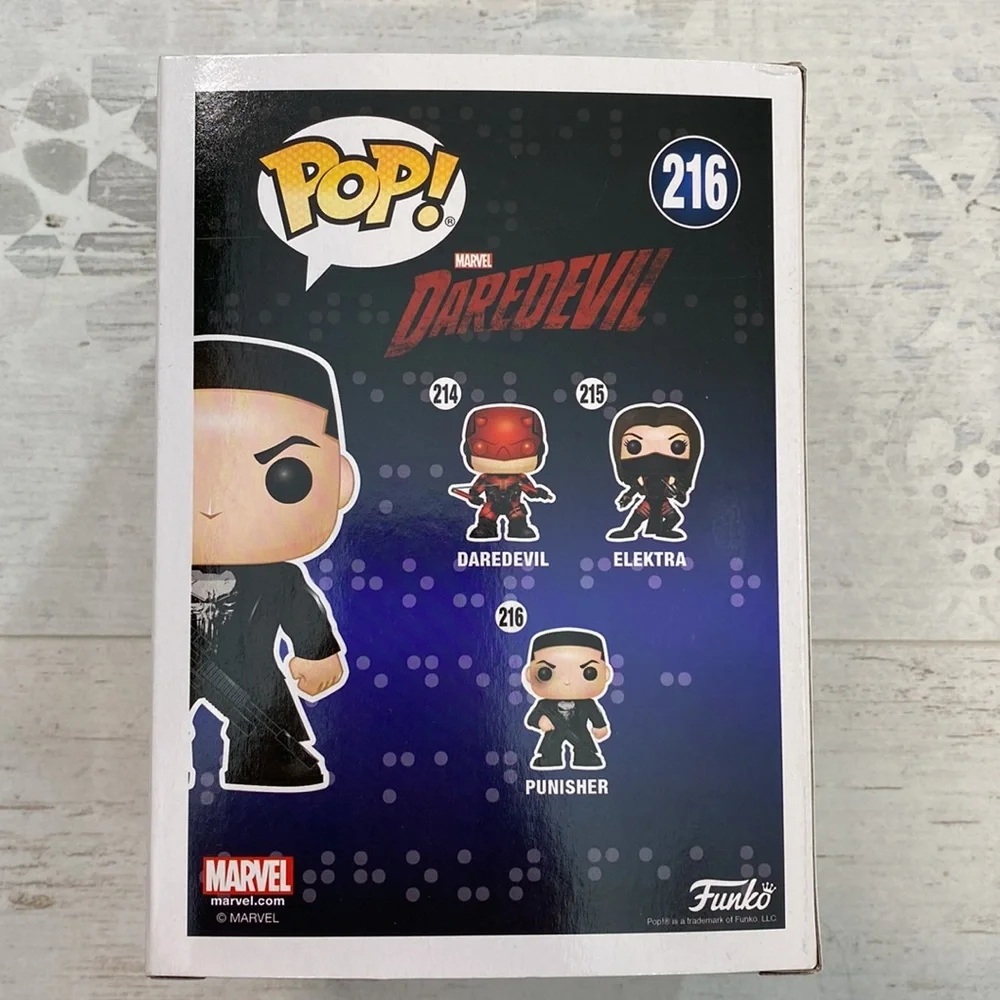 Funko Pop Punisher Chase #216 Marvel Daredevil Bobble Head - Picture 6 of 10